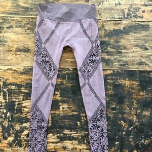 NUX Legging